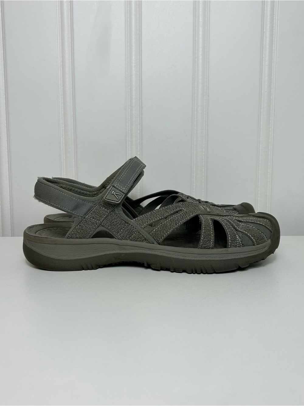 Keen rose adventure sport strap Grey Outdoor Sandals women’s 11